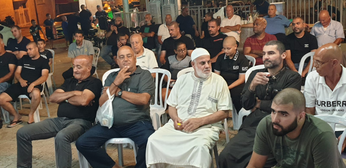  فيديو: خيمة الهدى تُنظم أمسية دعوية في ضيافة عائلة "دلق" بيافا